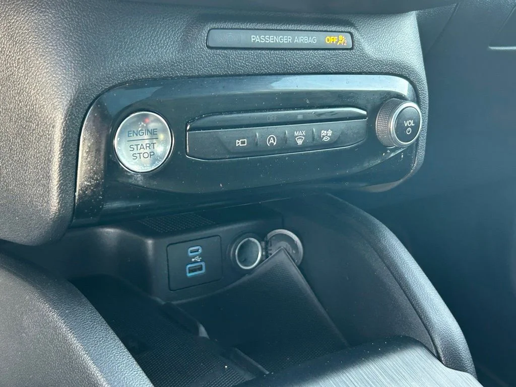 Used 2023 Black Metallic Ford ST-Line Select image 38