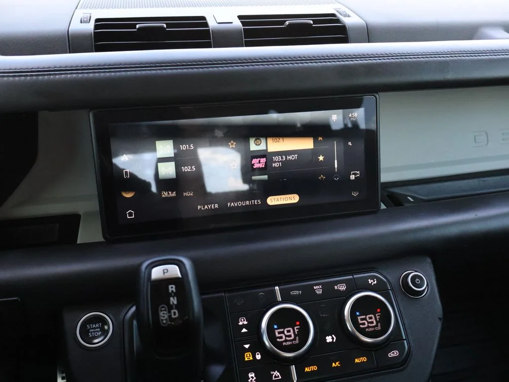 Used 2020  Land Rover HSE image 20