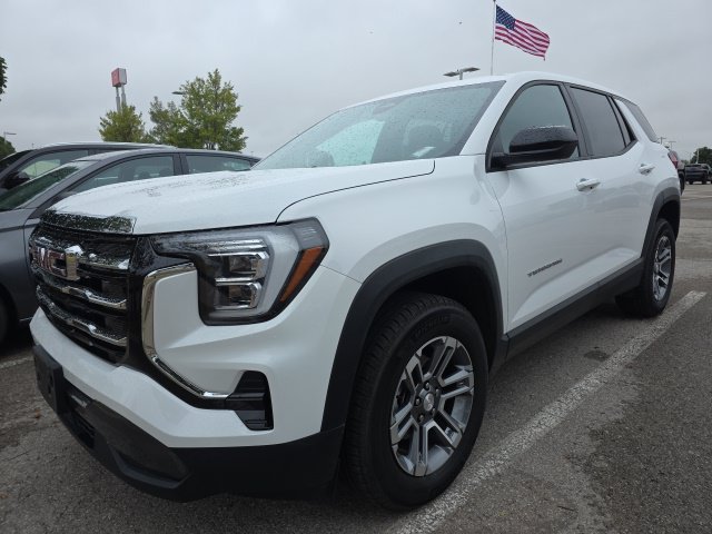Used 2026 White GMC Elevation image 3