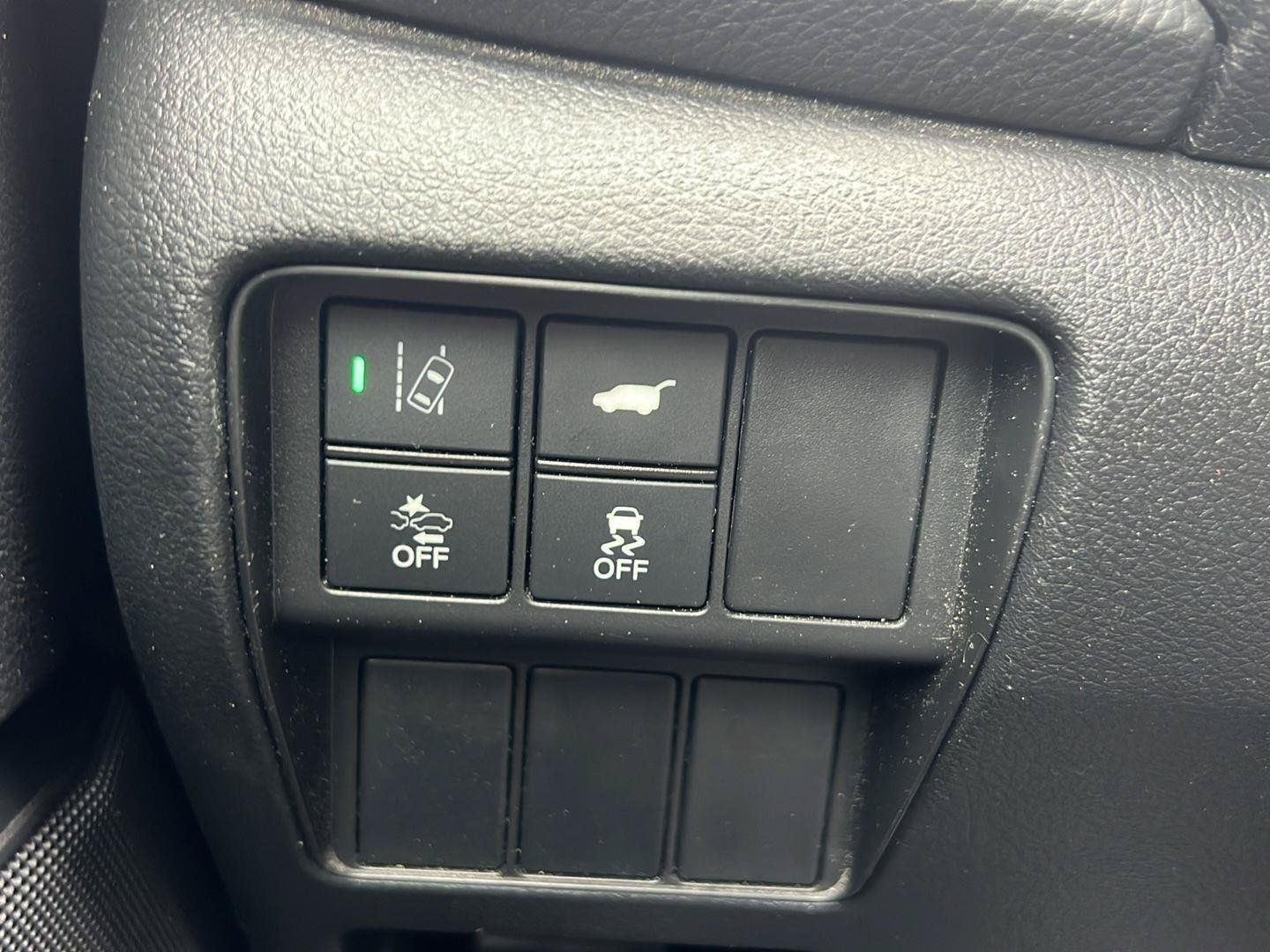 Used 2020 Aegean Blue Metallic Honda Touring image 16