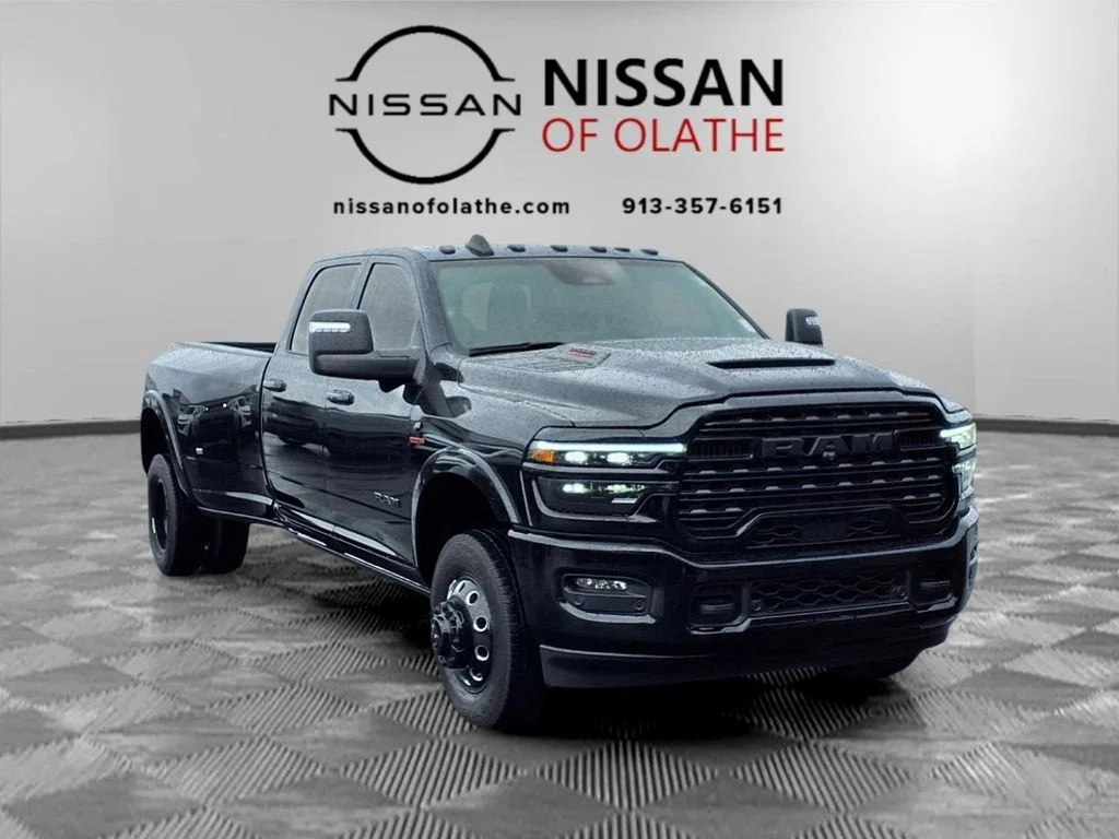 Used 2025 Black Ram Limited image 28