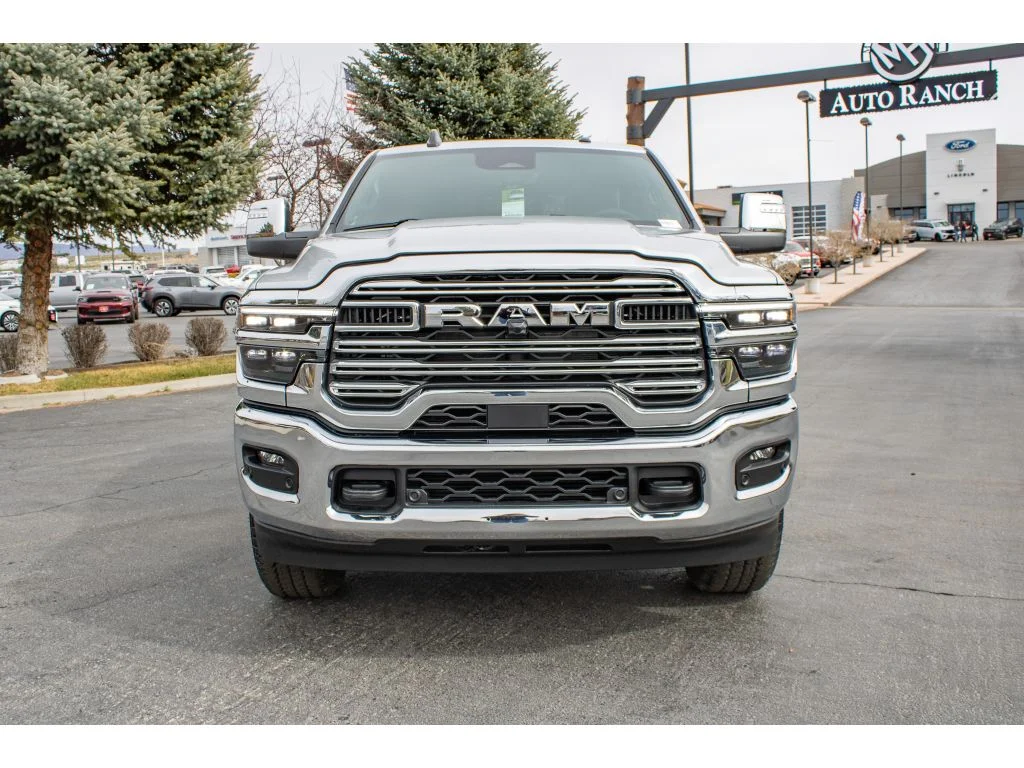 New 2026 SILVER ZYNITH Ram Laramie image 3