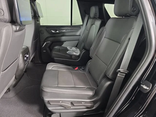 Used 2023 Onyx Black GMC Denali image 16