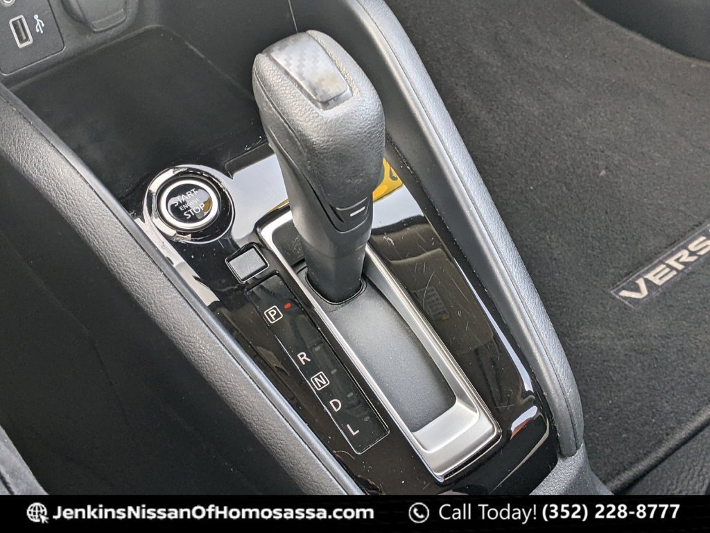 Used 2022 Black Nissan 1.6 SV image 38
