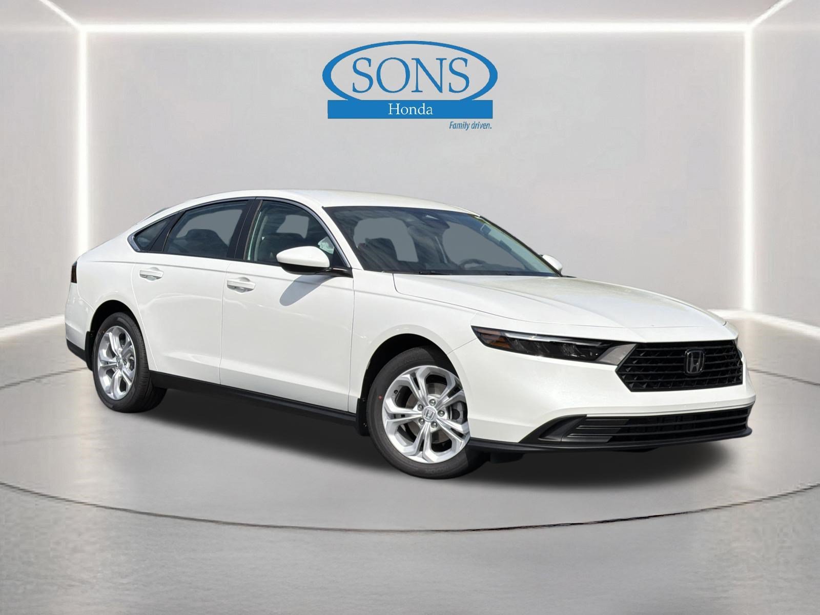 New 2026 Platinum White Pearl Honda LX image 1