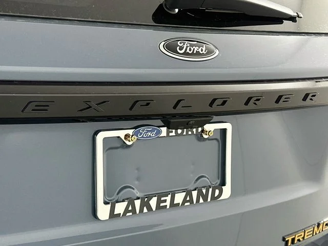 New 2026 Blue Ford Tremor image 26