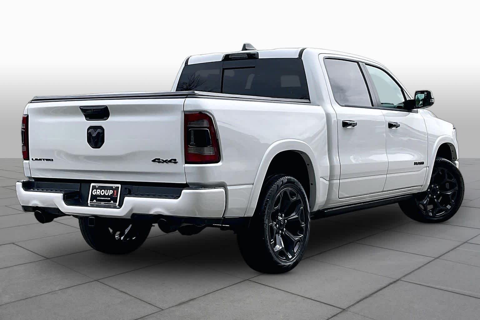 Used 2023 Ivory White Tri-Coat Pearlcoat Ram Limited image 12