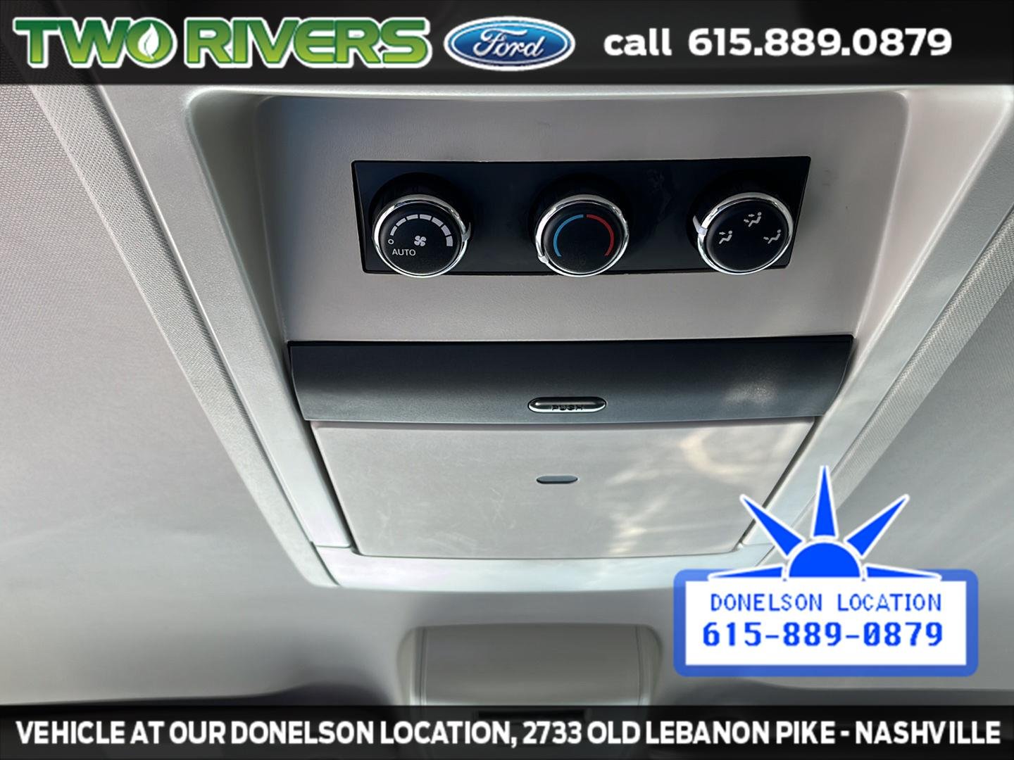 Used 2013 Crystal Blue Pearlcoat Chrysler Touring image 32