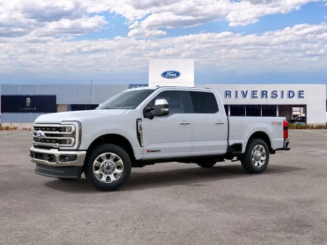 New 2027 Star White Metallic Tri-Coat Ford F-250® King Ranch® image 1