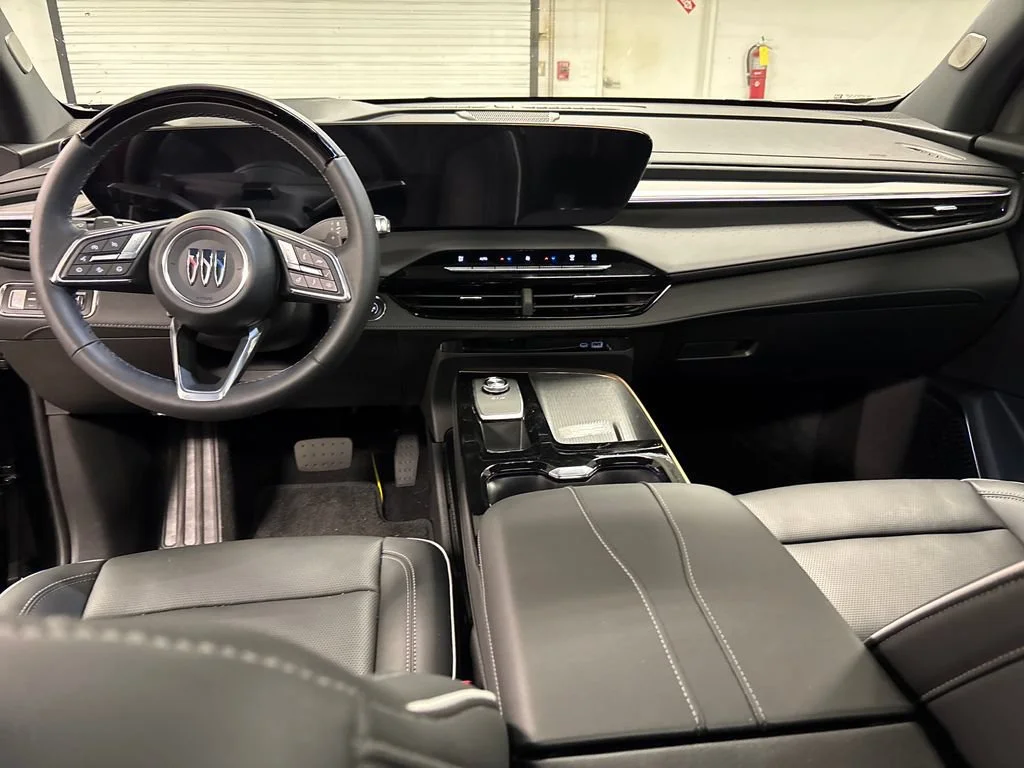 New 2026 Ebony Twilight Metallic Buick Avenir image 25