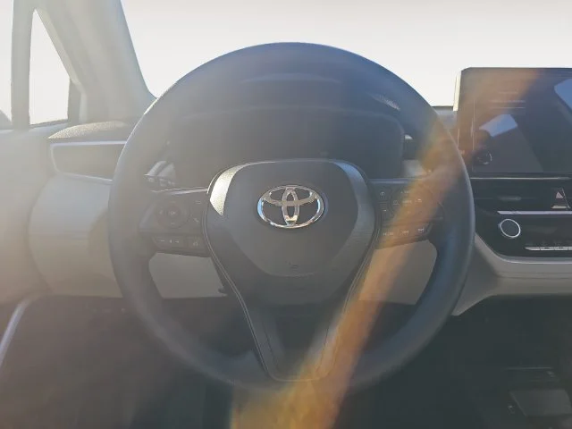New 2026 Wind Chill Pearl Toyota L image 10