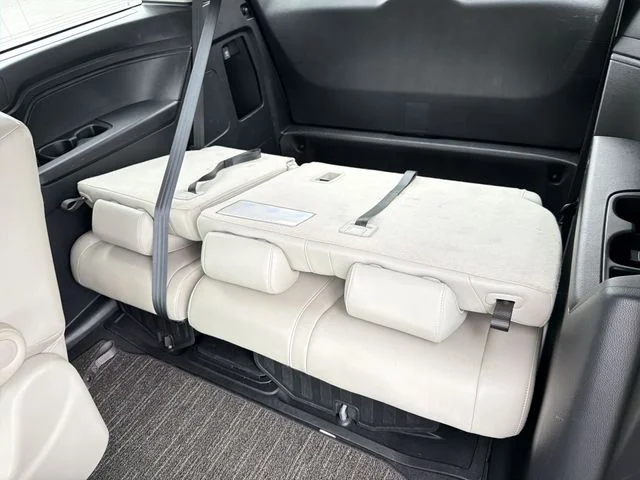 Used 2025  Honda EX-L image 21