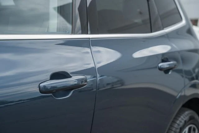 Used 2022 Denim Blue Volvo Inscription image 17