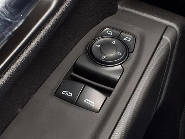 2025 GMC Sierra 1500 Pro - Photo 23