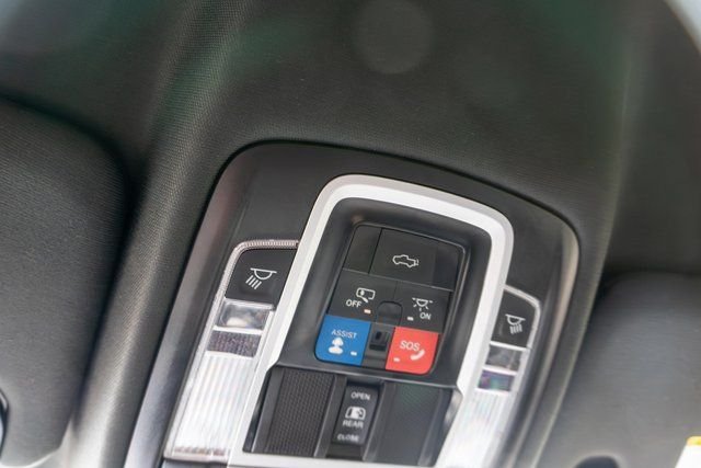 Used 2023 Silver Ram Limited image 36