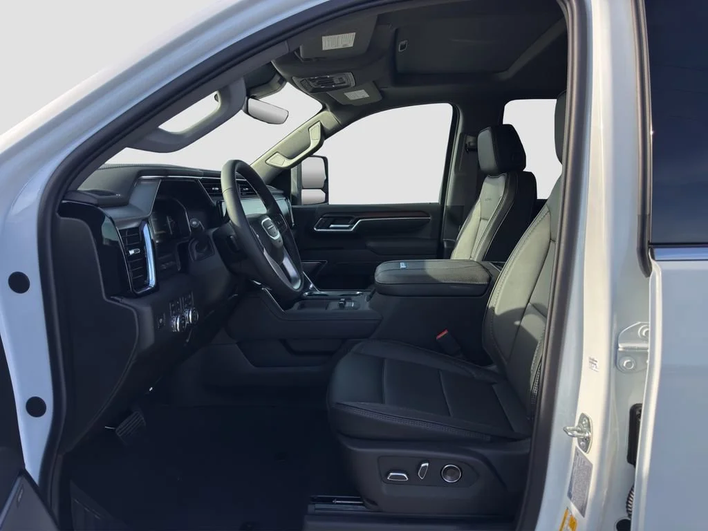 2026 GMC Sierra 2500HD Denali - Photo 9