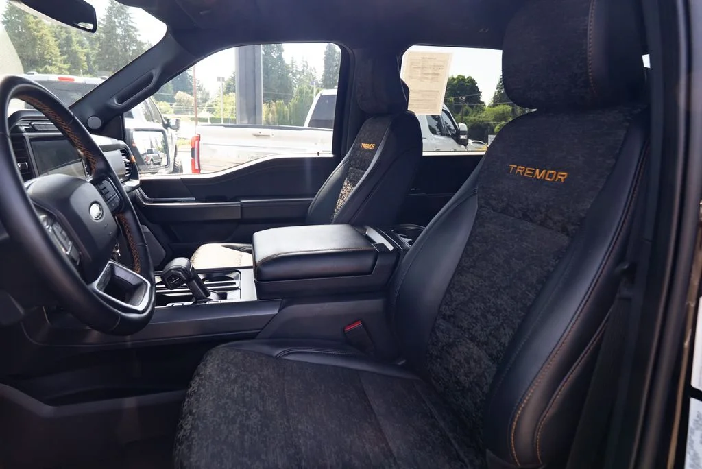 Used 2025 Black Ford Tremor image 21