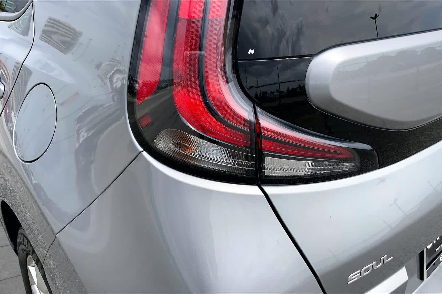 Used 2023 Steel Gray Kia LX image 28