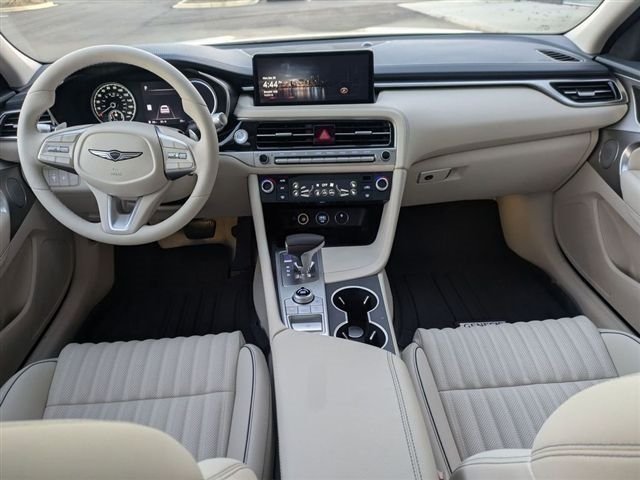 New 2026 Silver Genesis 2.5T PRESTIGE image 5