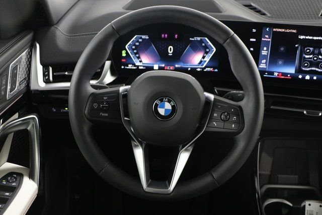 2025 BMW X2 28i - Photo 18