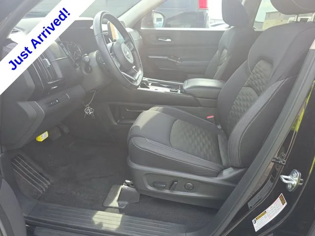 Used 2022 Black Nissan SV image 5