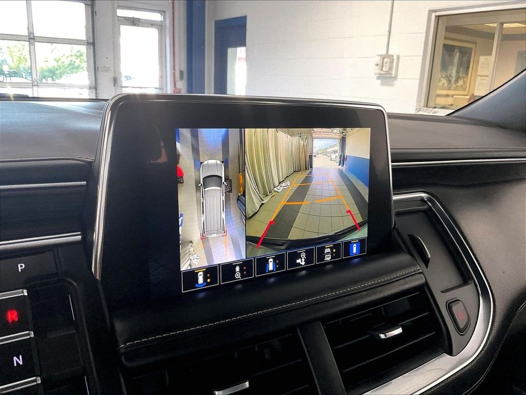 Used 2023 Green GMC SLT image 20