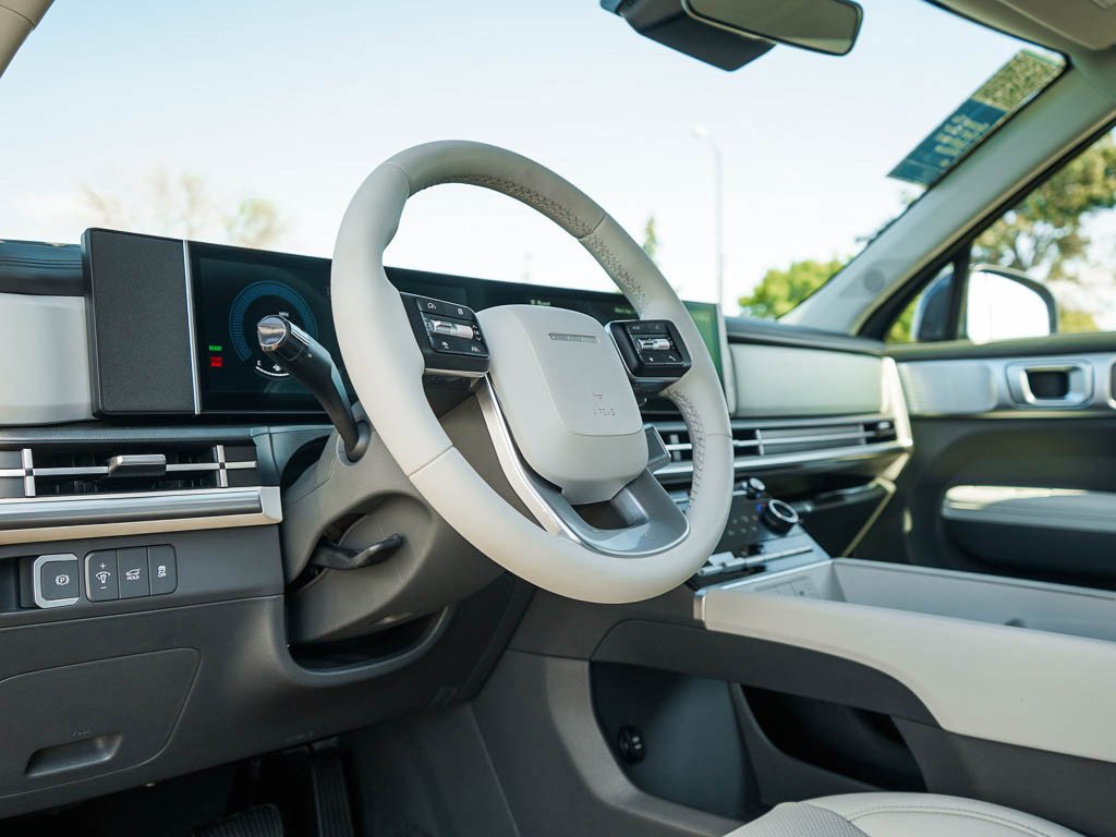 New 2026 Phantom Black Hyundai SEL AWD image 21