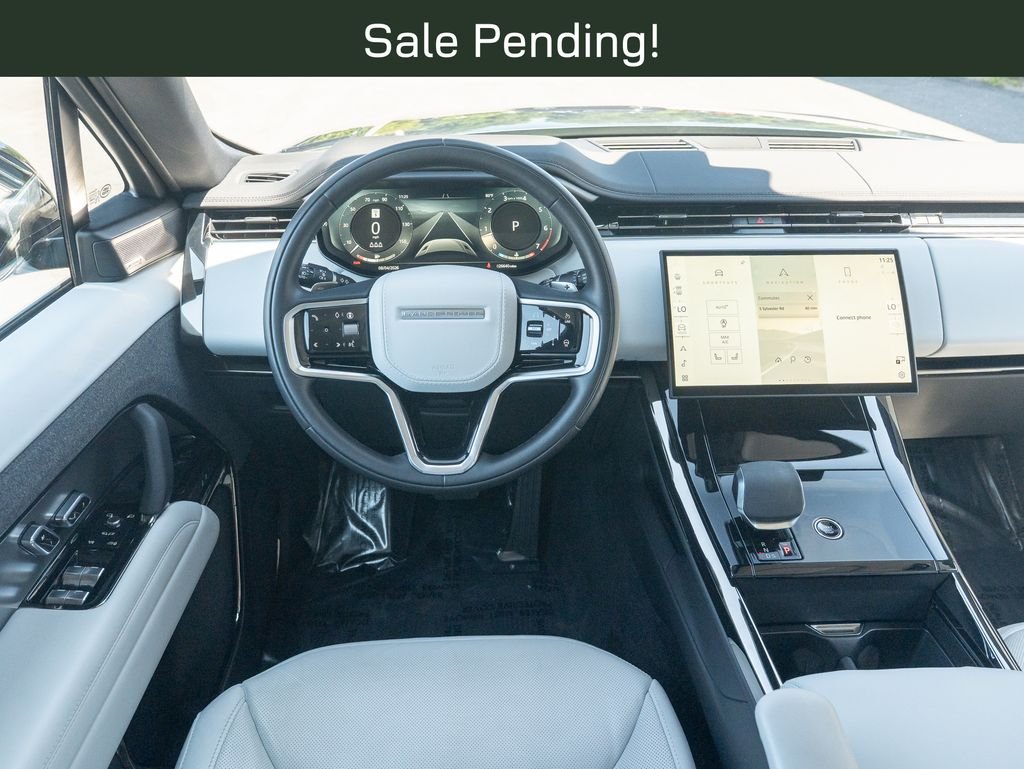 Used 2024 Green Land Rover SE image 13