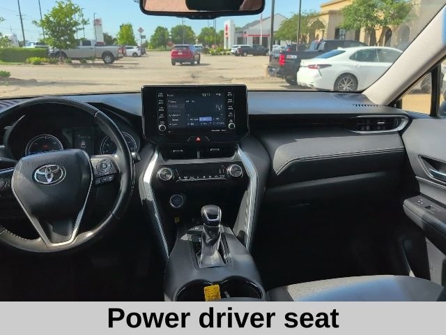 Used 2021 Gray Toyota LE image 4