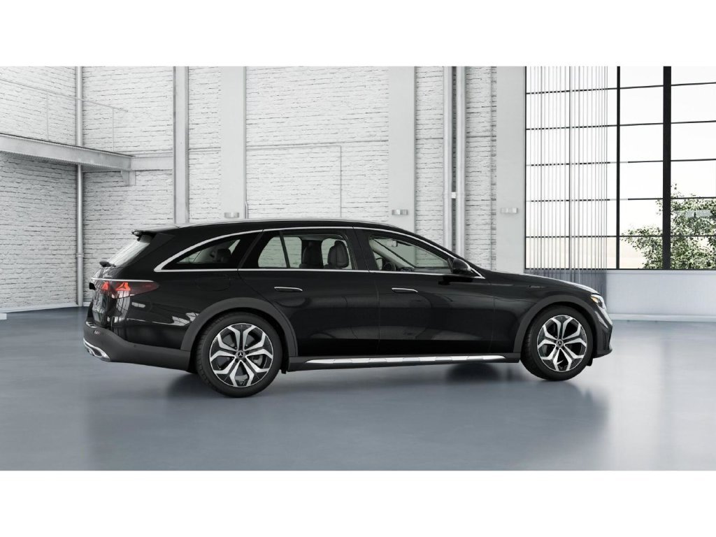 New 2027 Obsidian Black Metallic Mercedes-Benz E 450 image 17