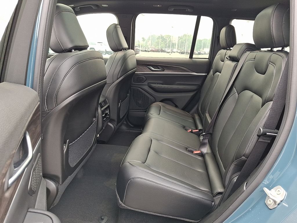New 2026 Steel Blue Exterior Paint Jeep  image 6