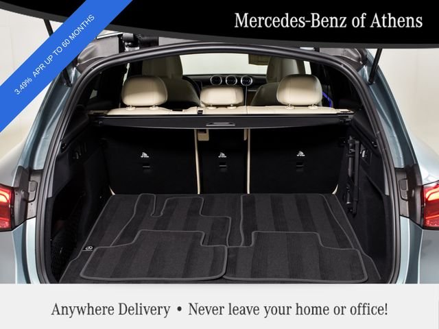 New 2026 Verde Silver Metallic Mercedes-Benz GLC 300 image 40