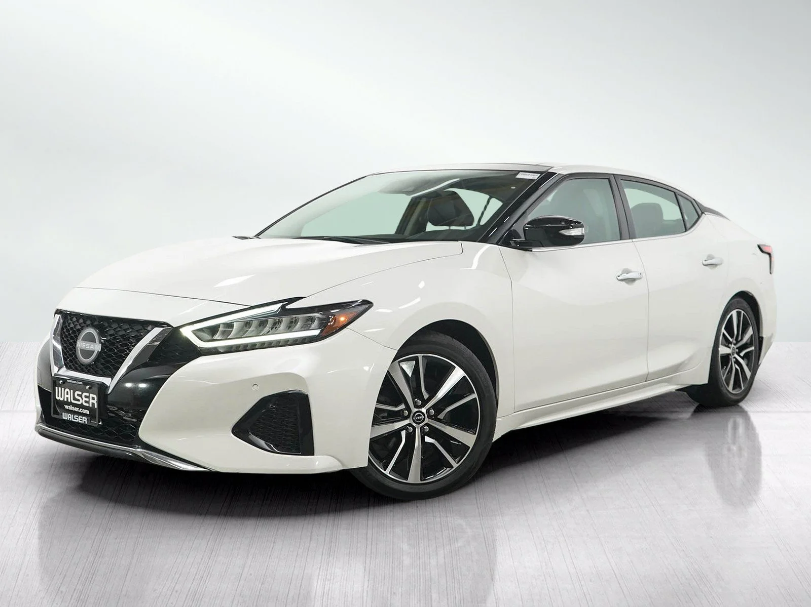 2023 Nissan Maxima