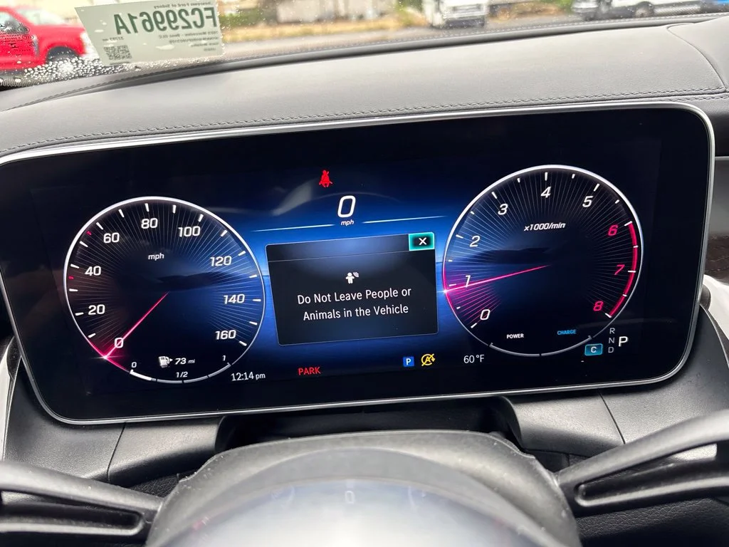 Used 2023 Black Mercedes-Benz GLC 300 image 13