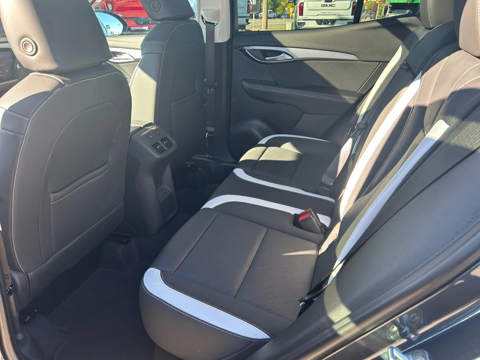 New 2026 Quartz Blue Metallic Buick Sport Touring AWD image 19