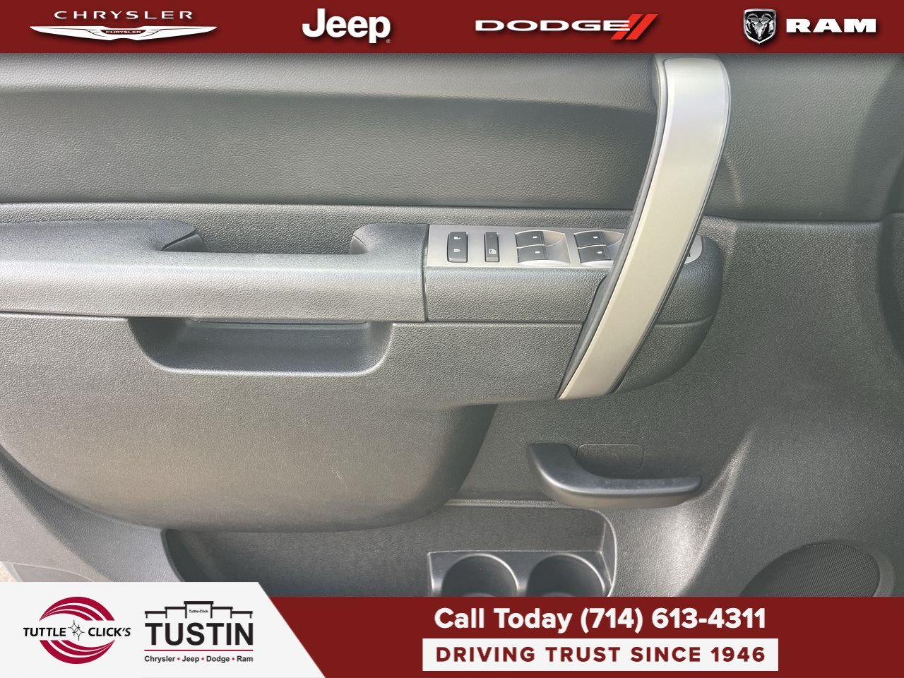 Used 2011 Stealth Gray Metallic GMC SLE image 30
