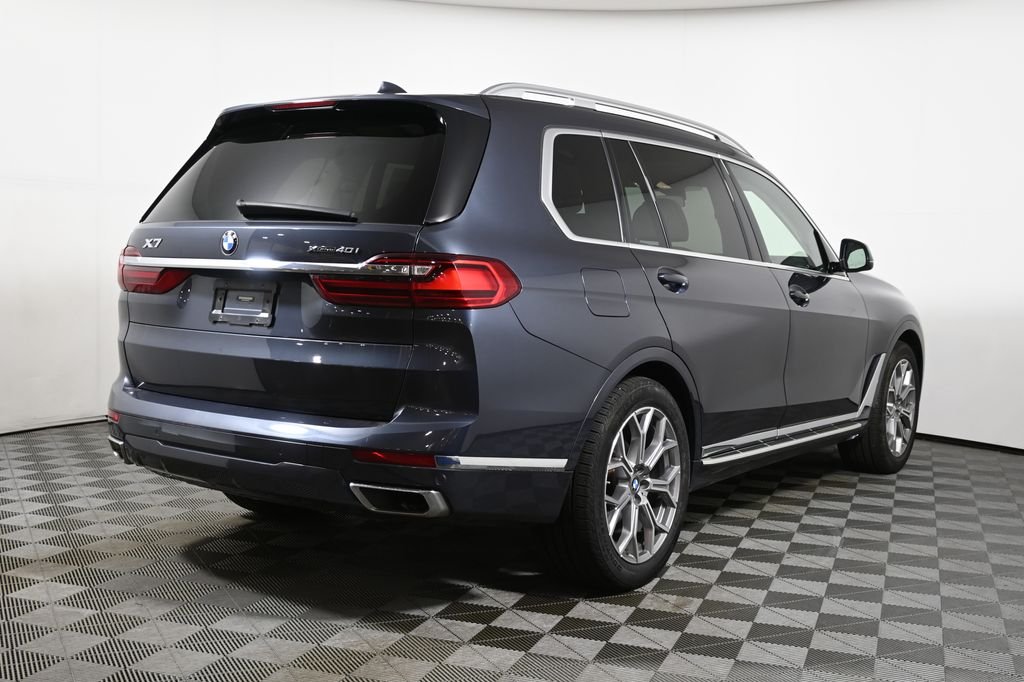 Used 2022 Gray Metallic BMW xDrive40i image 7