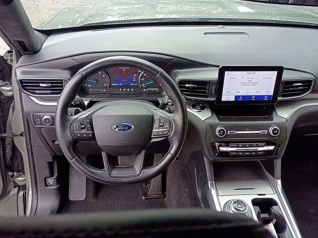 2020 Ford Explorer XLT, photo 12 of 12