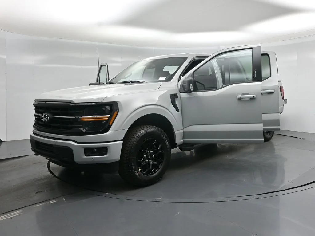 New 2026 Avalanche Ford XLT image 29