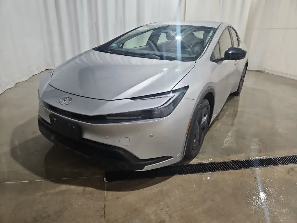 2025 Toyota Prius