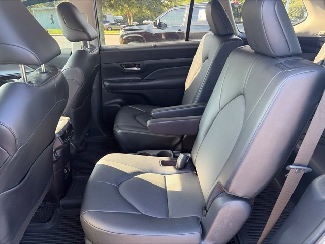 Used 2024 Silver Toyota XLE image 24