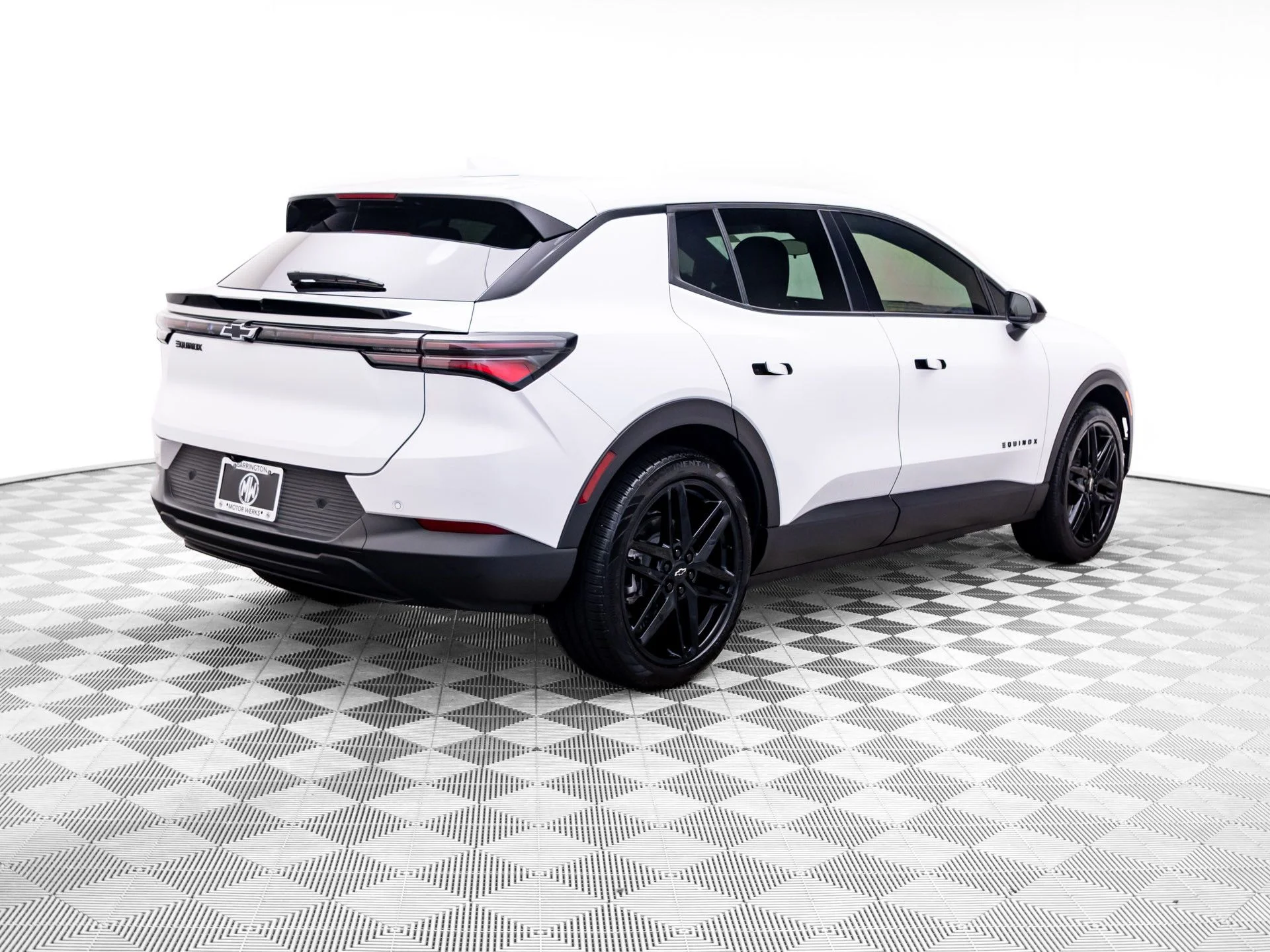 Used 2026 White Chevrolet LT image 5