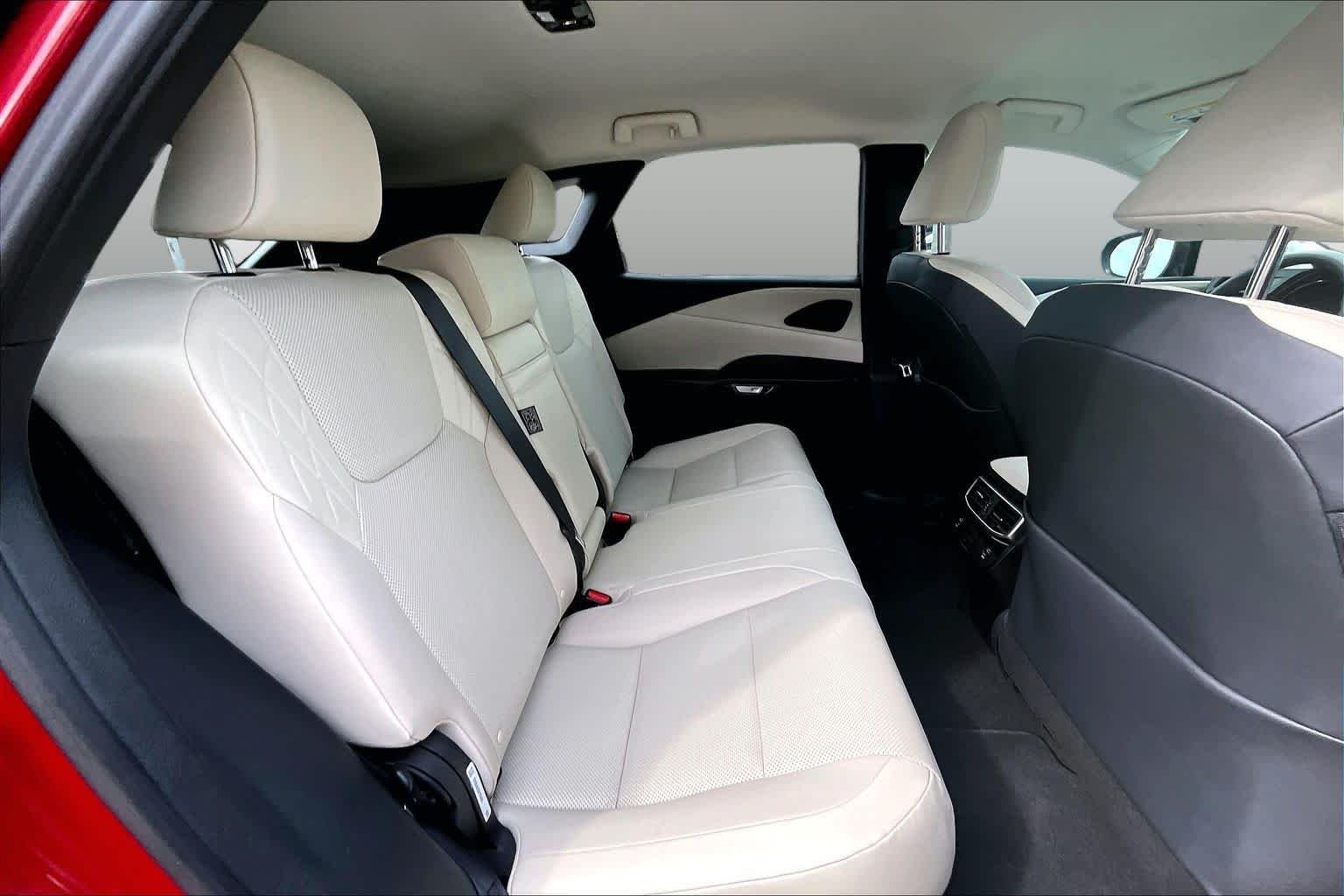 Used 2024 Matador Red Mica Lexus  image 20