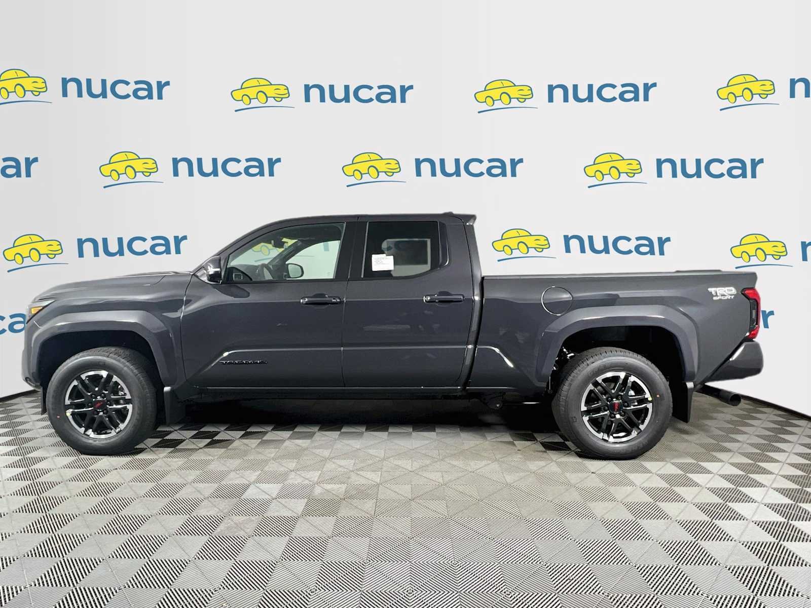 2026 Toyota Tacoma — photo 4