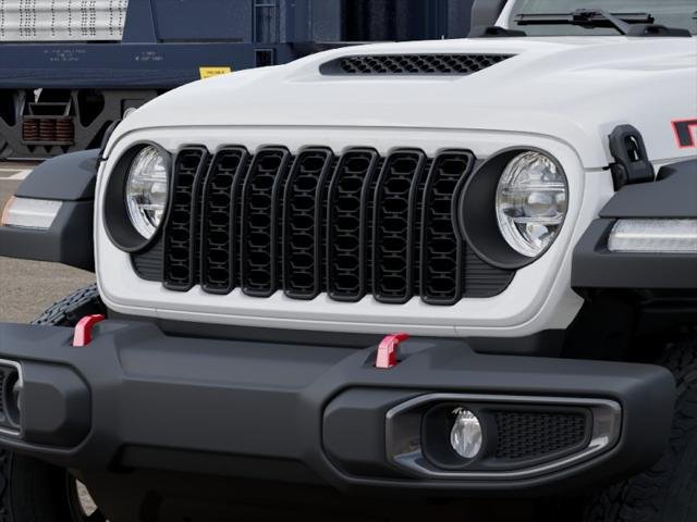 New 2026 Bright White Clear-Coat Exterior Paint Jeep Rubicon image 7