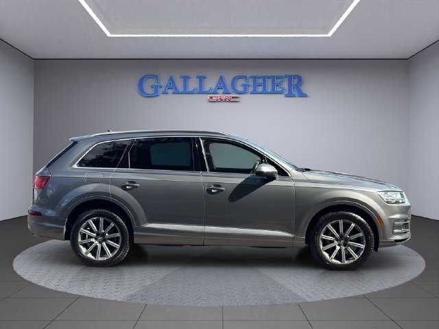 Used 2018 Gray Audi 3.0T Premium image 3