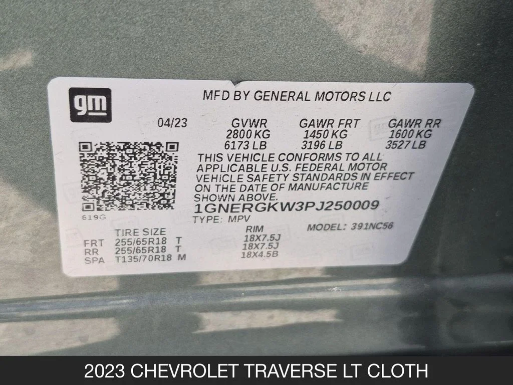 Used 2023 Green Chevrolet LT image 24