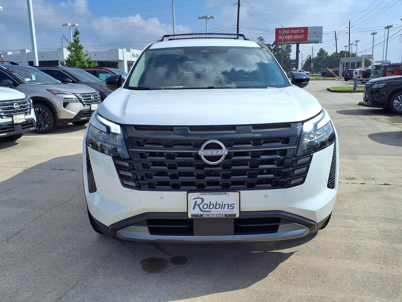 2026 Nissan Pathfinder SL White at Robbins Nissan