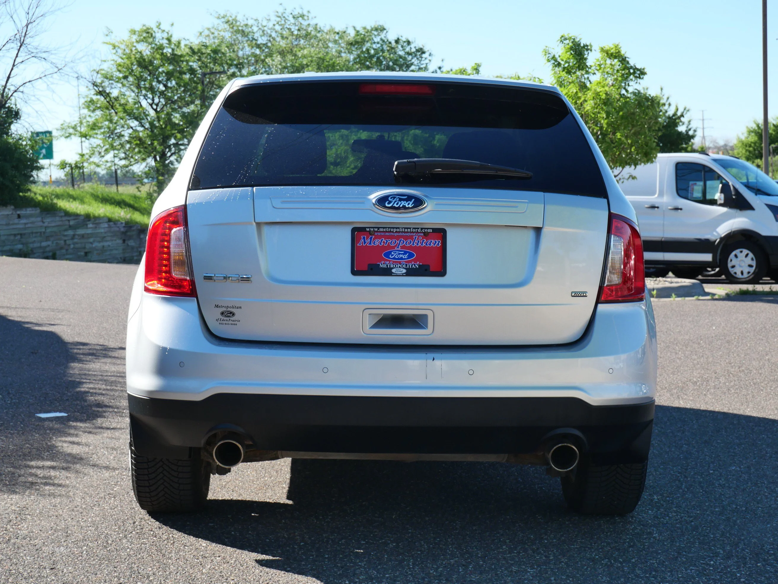Used 2014 Ingot Silver Metallic Ford SE image 5