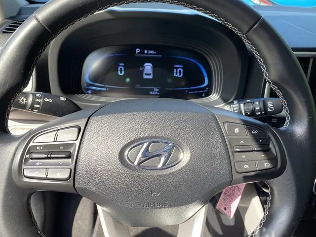 Used 2023 Blue Hyundai SEL image 13